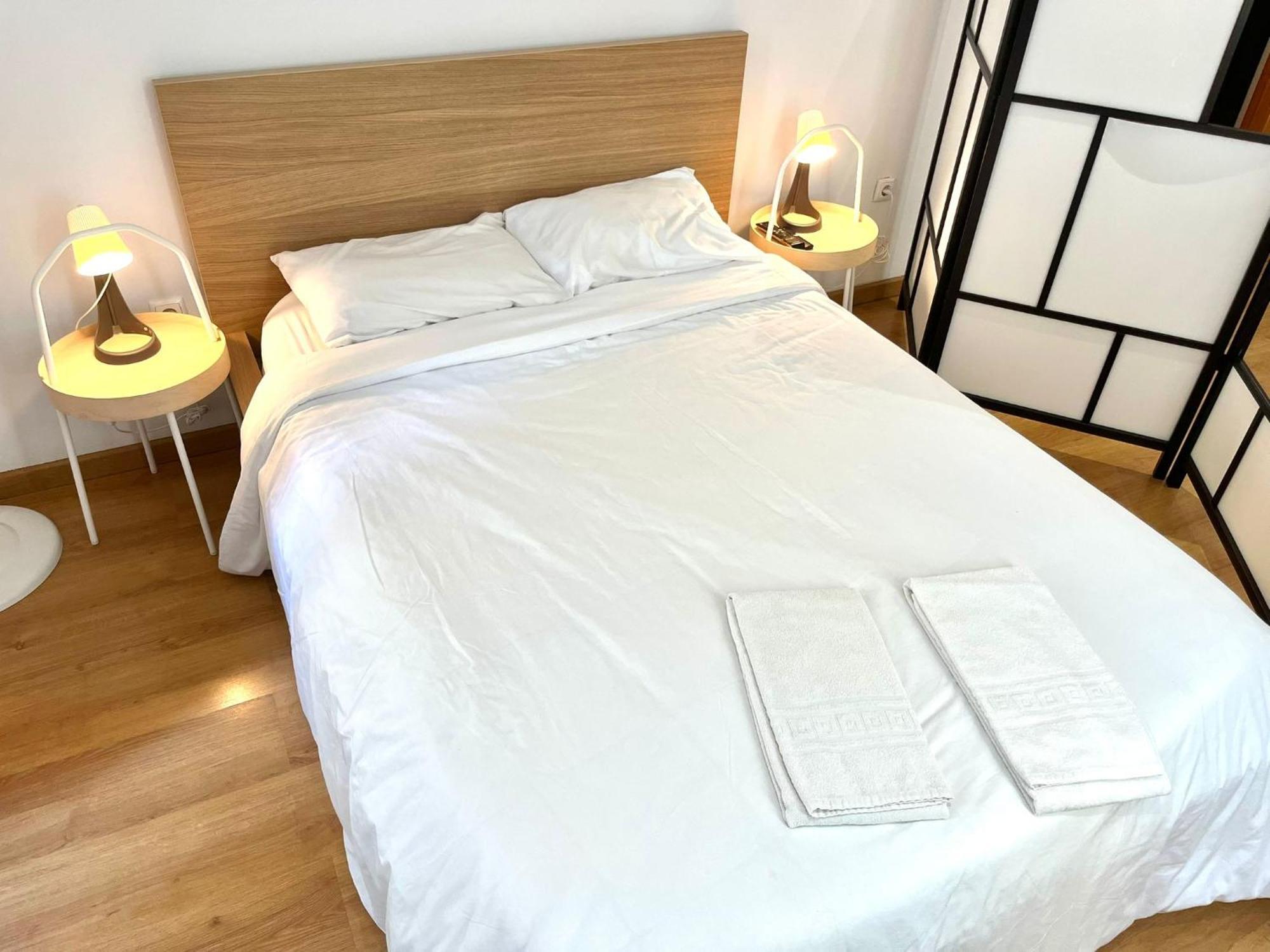 2 Bedroom - Bairro Alto Lejlighed